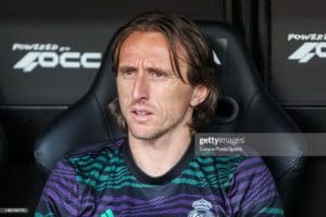 Luka Modrić forpligter sig til Real Madrid med ny kontrakt og en udviklende rolle